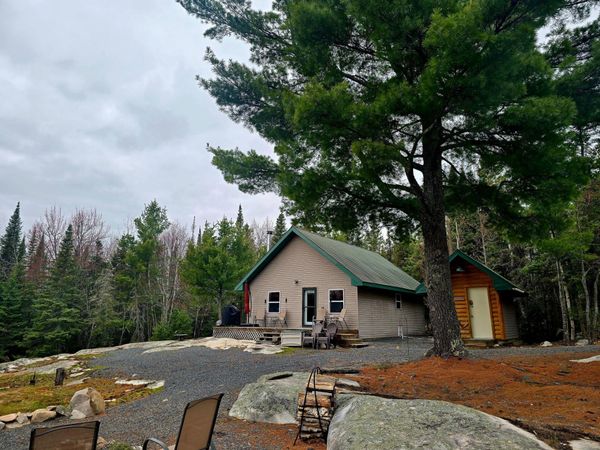9464 Highway 53 , Kabetogama, MN 56669