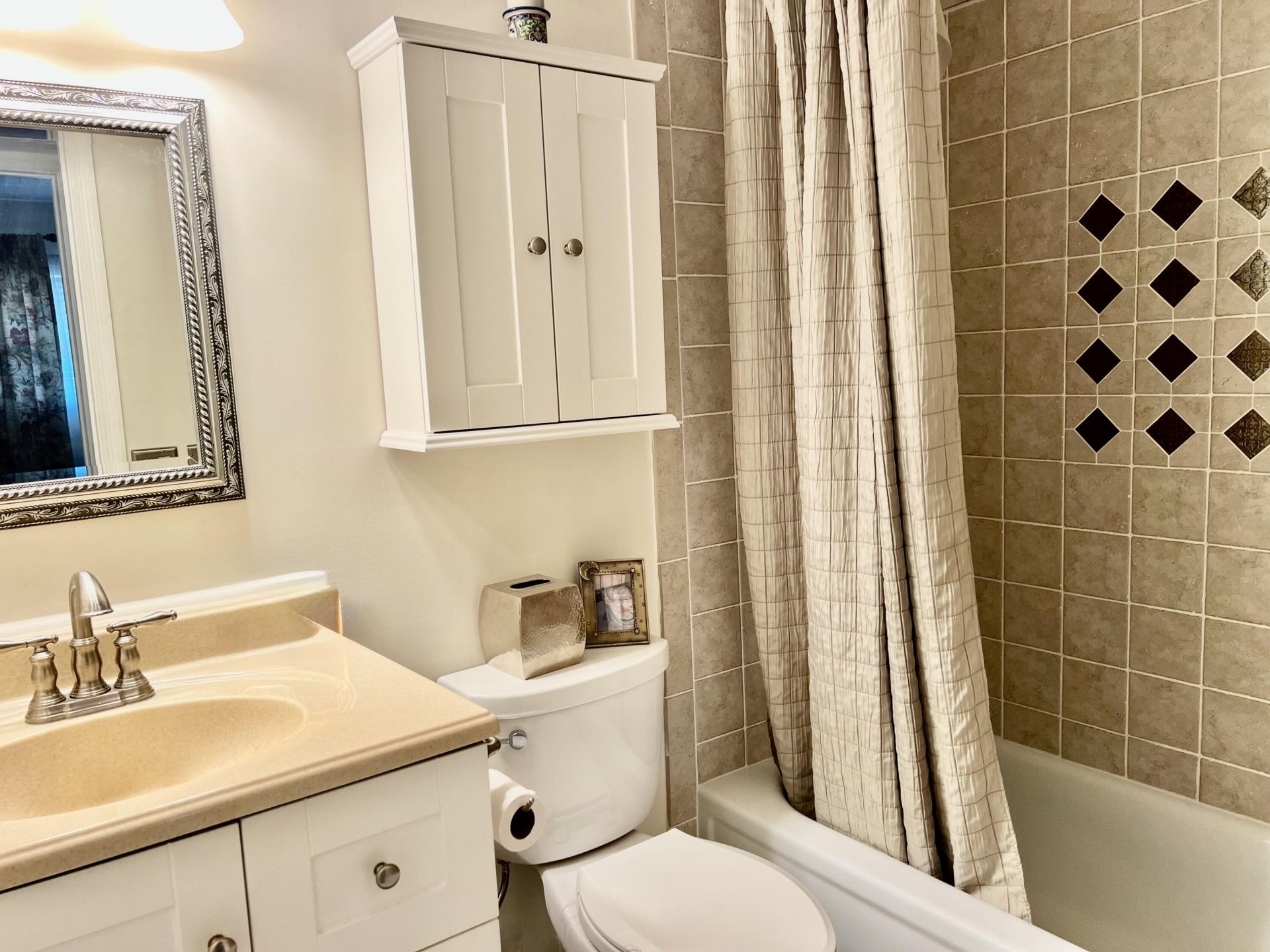 1541 S Ocean Boulevard, Unit 115, Lauderdale by the Sea, FL 33062 Photo