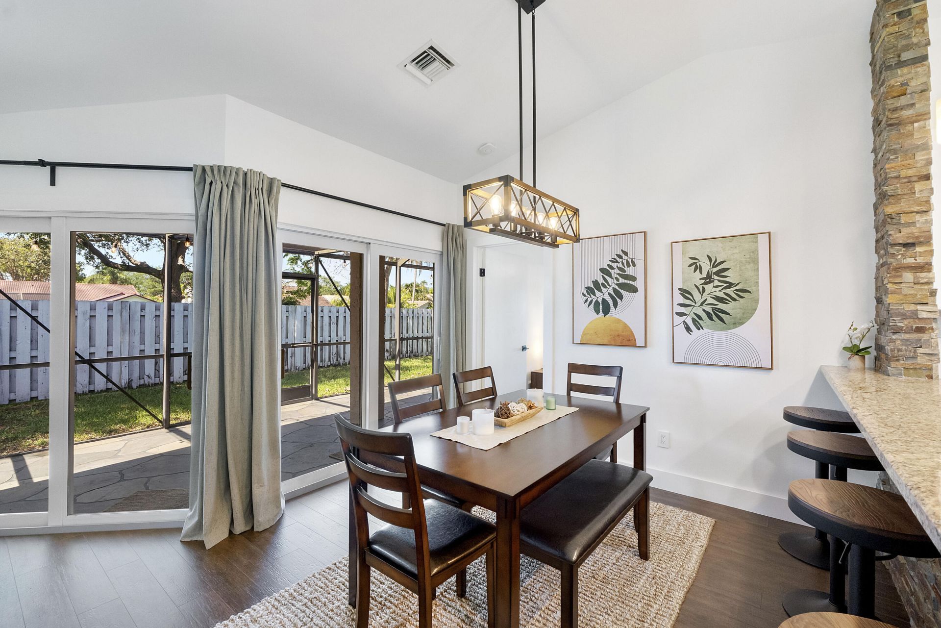 9800 NW 9th Court, Plantation, FL 33324 Photo