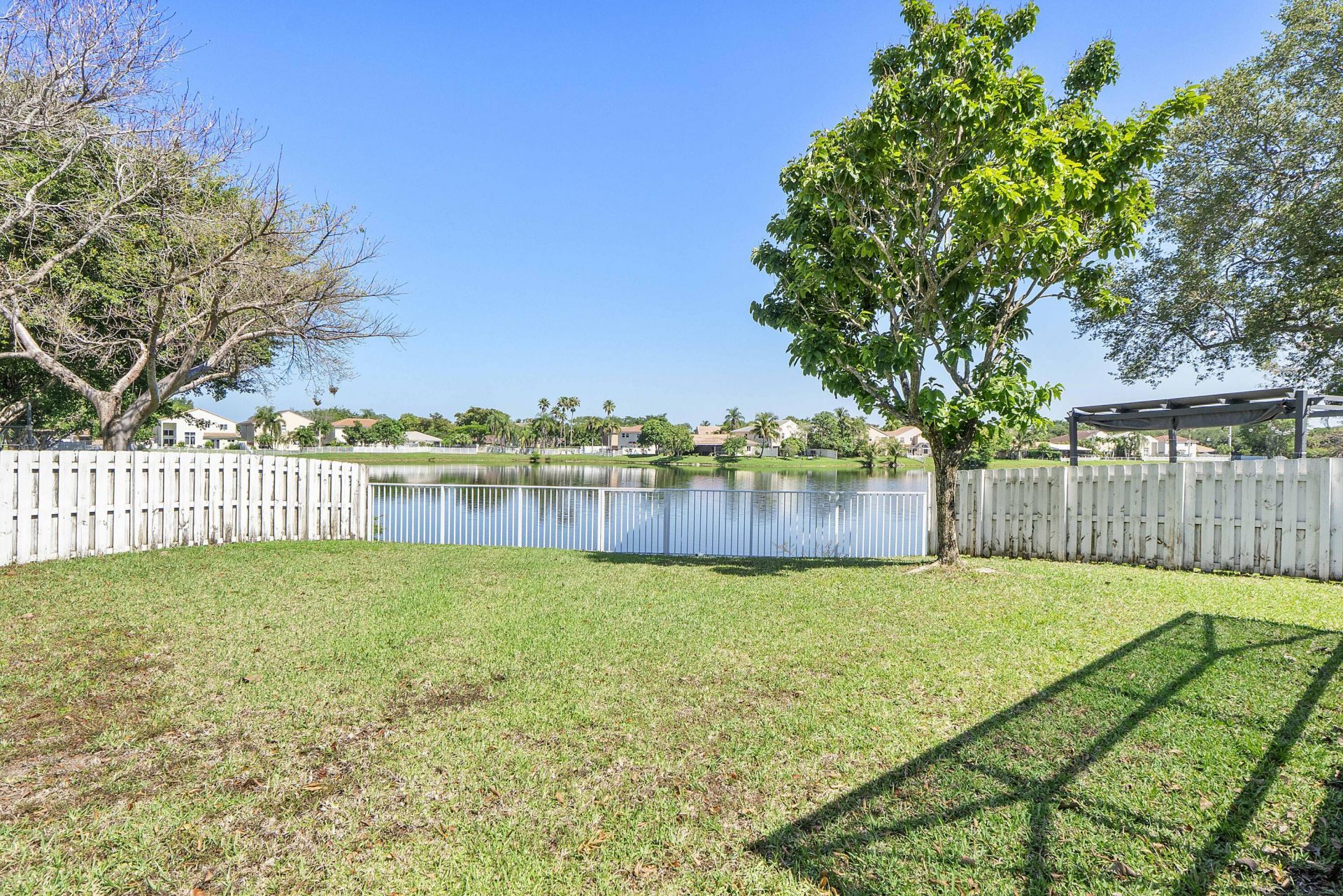 9800 NW 9th Court, Plantation, FL 33324 Photo