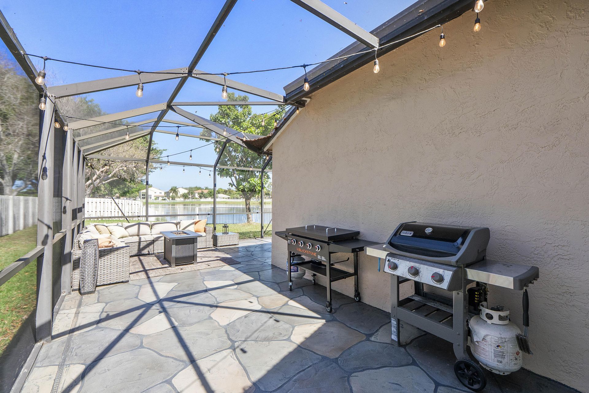 9800 NW 9th Court, Plantation, FL 33324 Photo