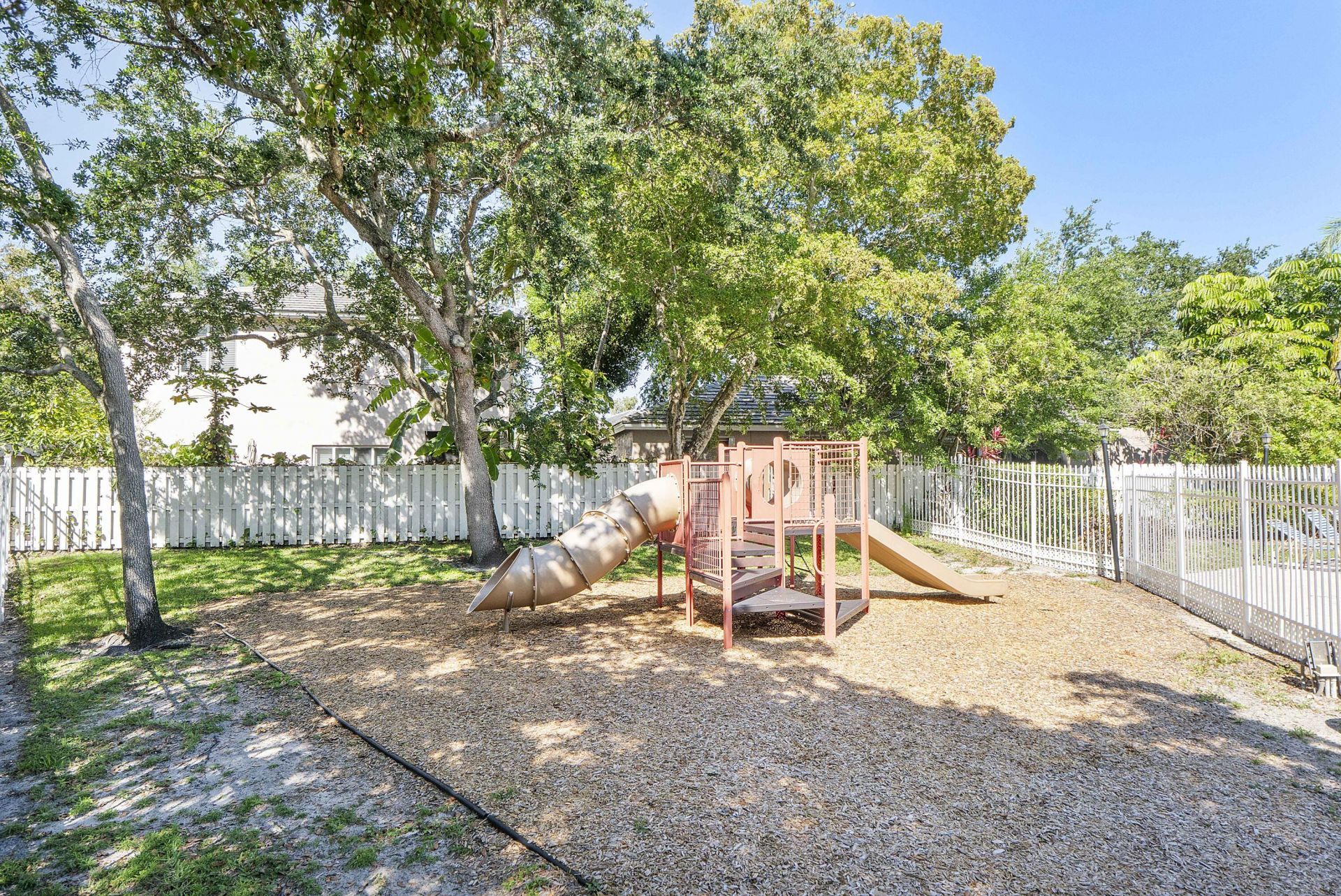 9800 NW 9th Court, Plantation, FL 33324 Photo