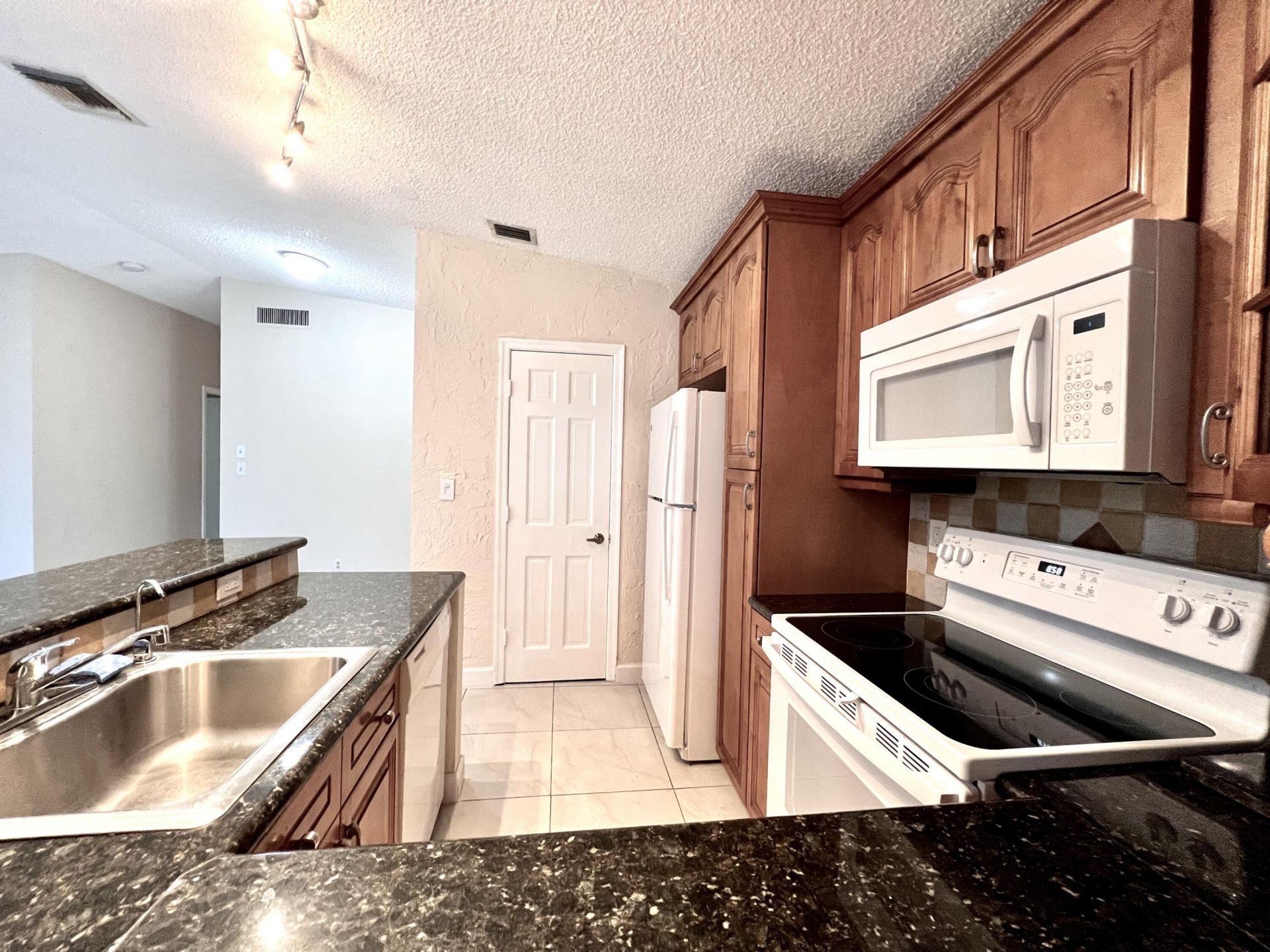 22303 Misty Woods Way, Boca Raton, FL 33428 Photo