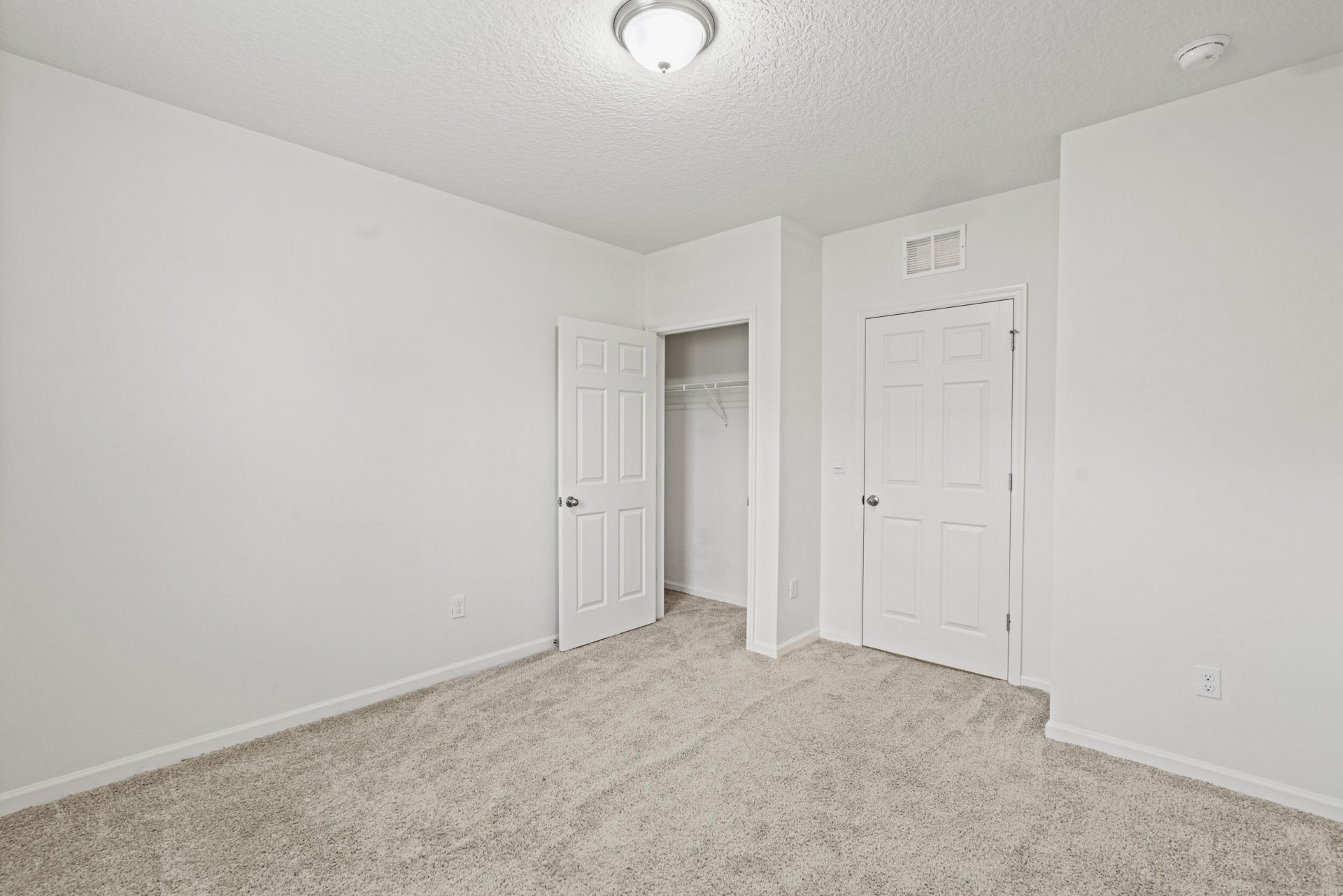 2538 SE Rock Springs Drive, Port Saint Lucie, FL 34952 Photo
