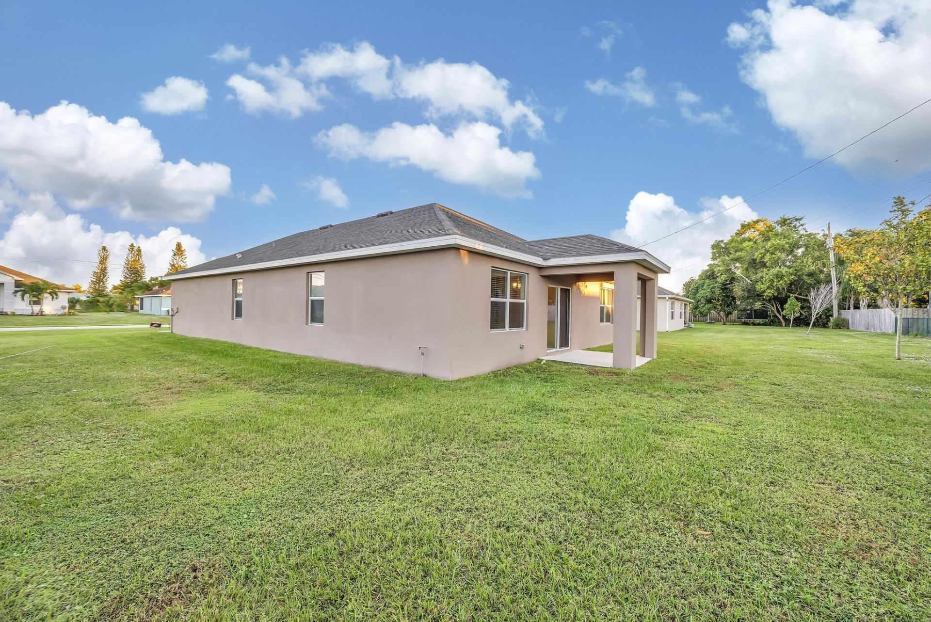 2538 SE Rock Springs Drive, Port Saint Lucie, FL 34952 Photo