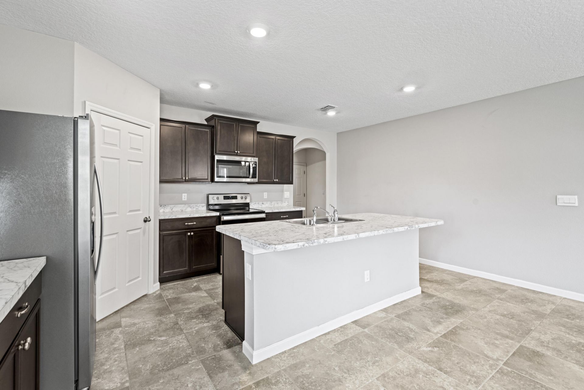2538 SE Rock Springs Drive, Port Saint Lucie, FL 34952 Photo