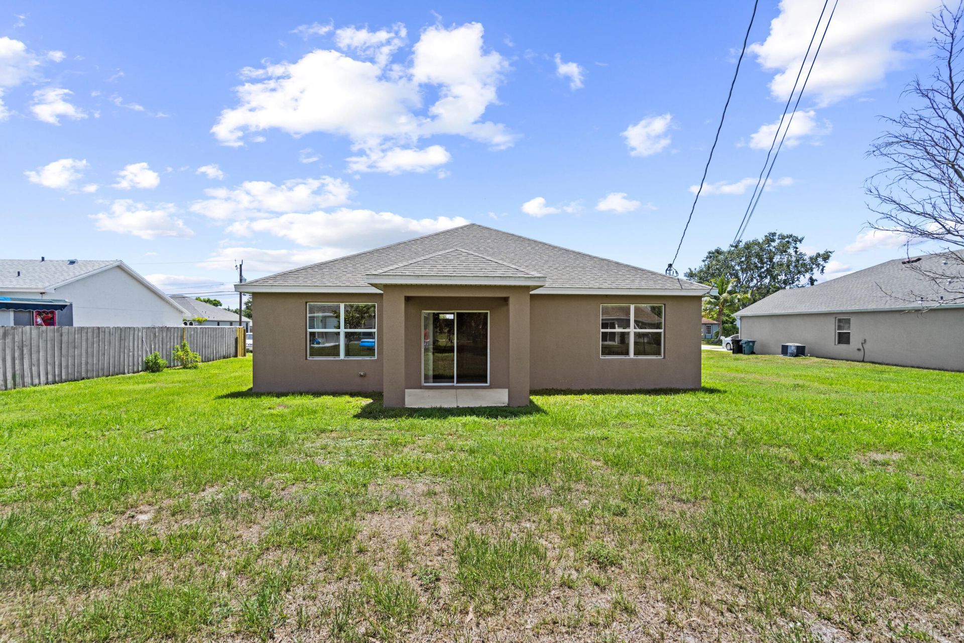 2538 SE Rock Springs Drive, Port Saint Lucie, FL 34952 Photo