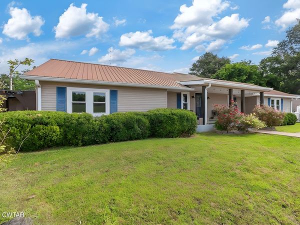 157 Fruitland Eldad Road , Trenton, TN 38382
