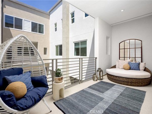 7256 Pointbreak Drive, Huntington Beach, CA 92647