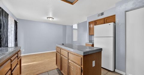 9572 S Coast Ln, Elk Grove, CA 95758 Photo