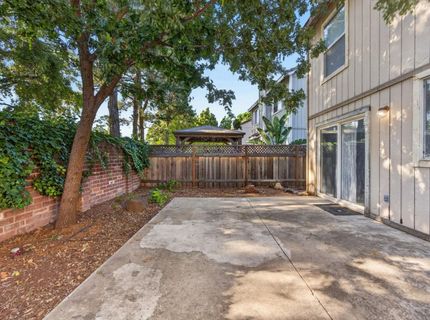 9572 S Coast Ln, Elk Grove, CA 95758 Photo