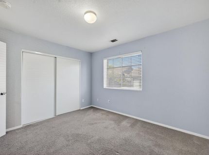 9572 S Coast Ln, Elk Grove, CA 95758 Photo