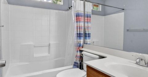 9572 S Coast Ln, Elk Grove, CA 95758 Photo