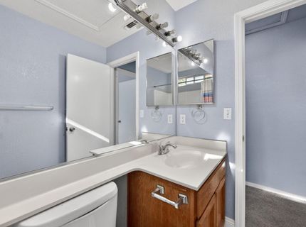 9572 S Coast Ln, Elk Grove, CA 95758 Photo