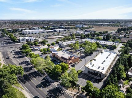 9572 S Coast Ln, Elk Grove, CA 95758 Photo