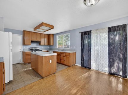 9572 S Coast Ln, Elk Grove, CA 95758 Photo
