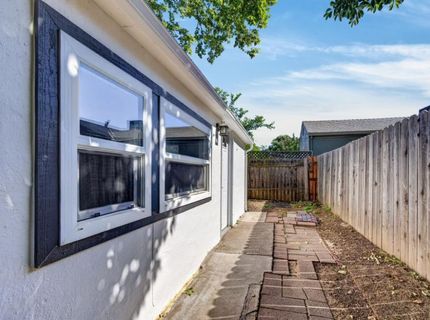 4201 56th St, Sacramento, CA 95820 Photo