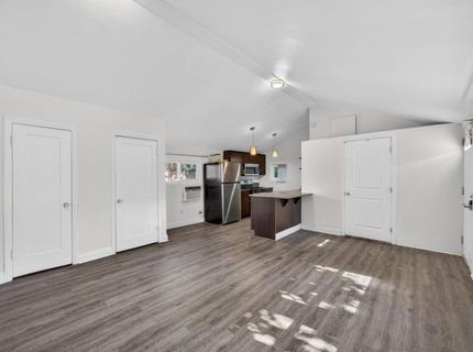 4201 56th St, Sacramento, CA 95820 Photo