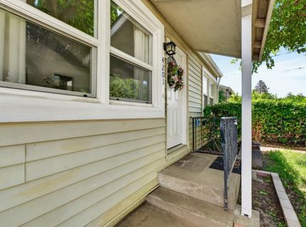4201 56th St, Sacramento, CA 95820 Photo