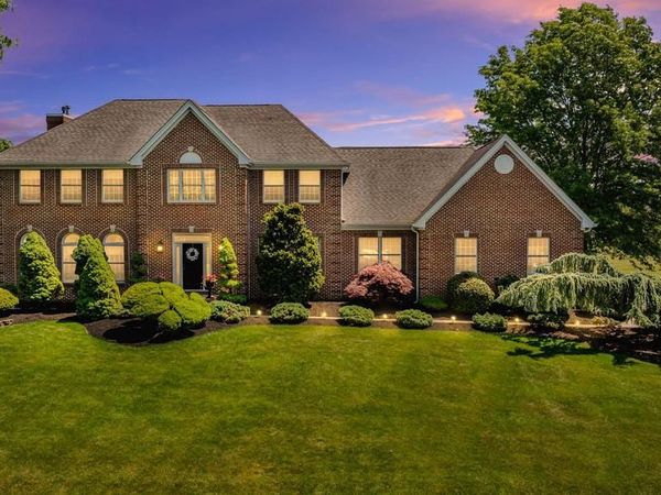 11 WINDMILL COURT, PLAINSBORO, NJ 08536
