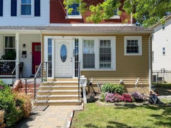 204 BARKER AVENUE, SHARON HILL, PA 19079