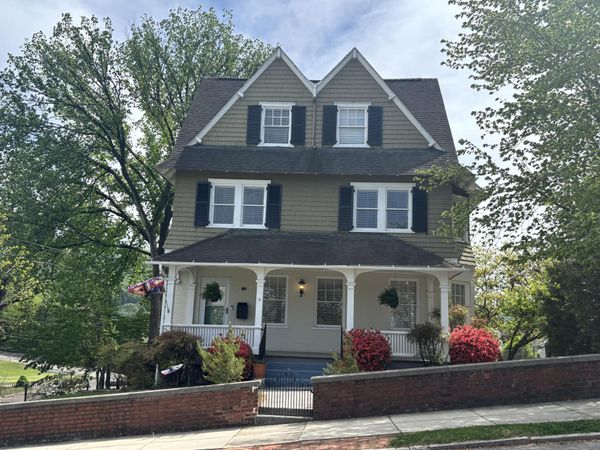 18 Mountain AVE SW, Roanoke, VA 24016