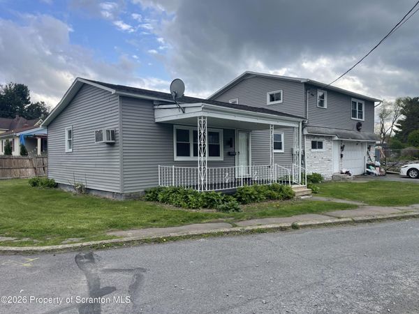 238 George Street, Moosic, PA 18507