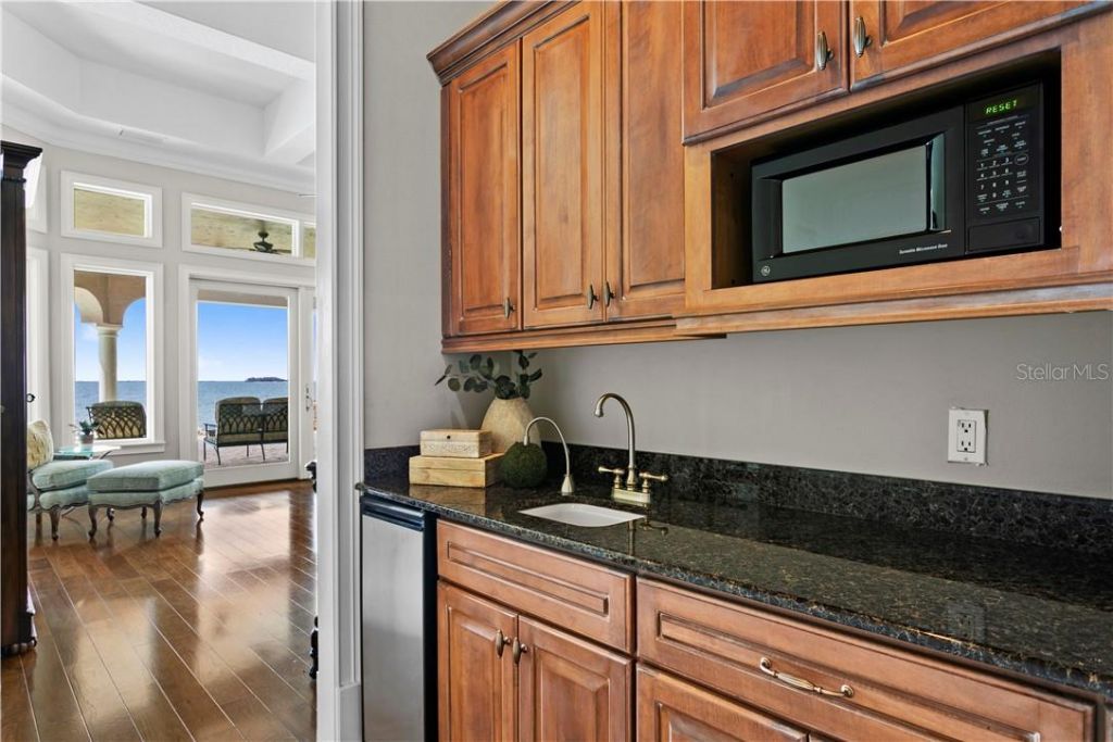 6308 Marbella Boulevard, Apollo Beach, FL 33572 Photo