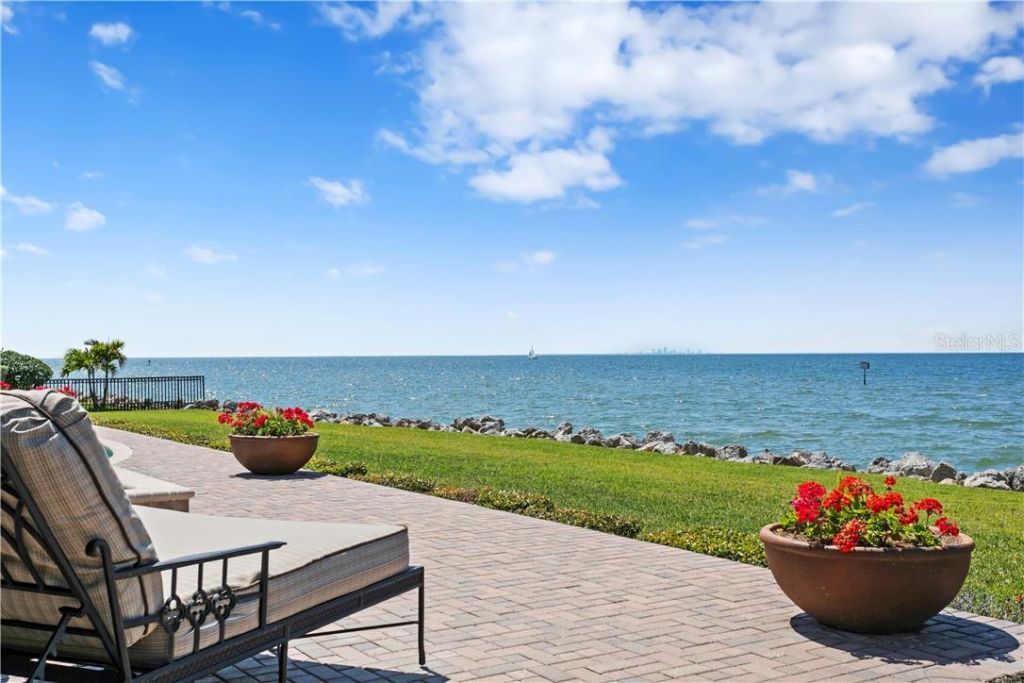 6308 Marbella Boulevard, Apollo Beach, FL 33572 Photo