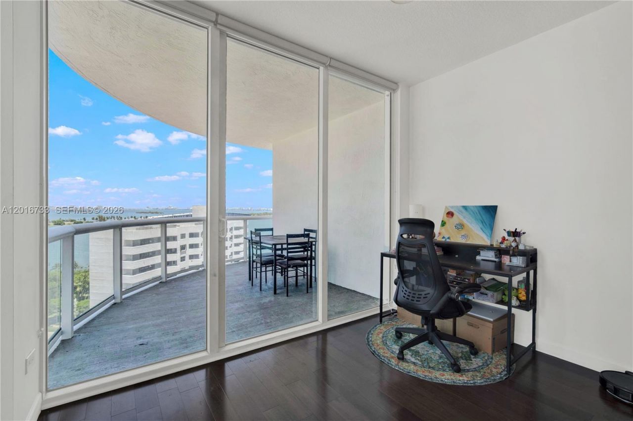 480 NE 30th St , Unit 1102, Miami, FL 33137 Photo