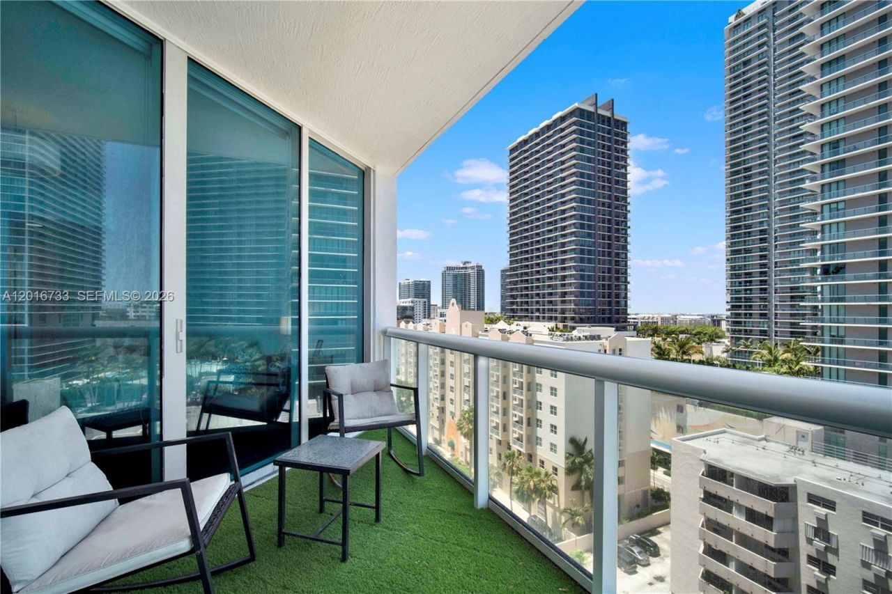 480 NE 30th St , Unit 1102, Miami, FL 33137 Photo