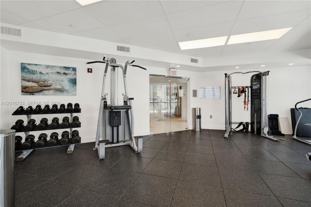 480 NE 30th St , Unit 1102, Miami, FL 33137 Photo
