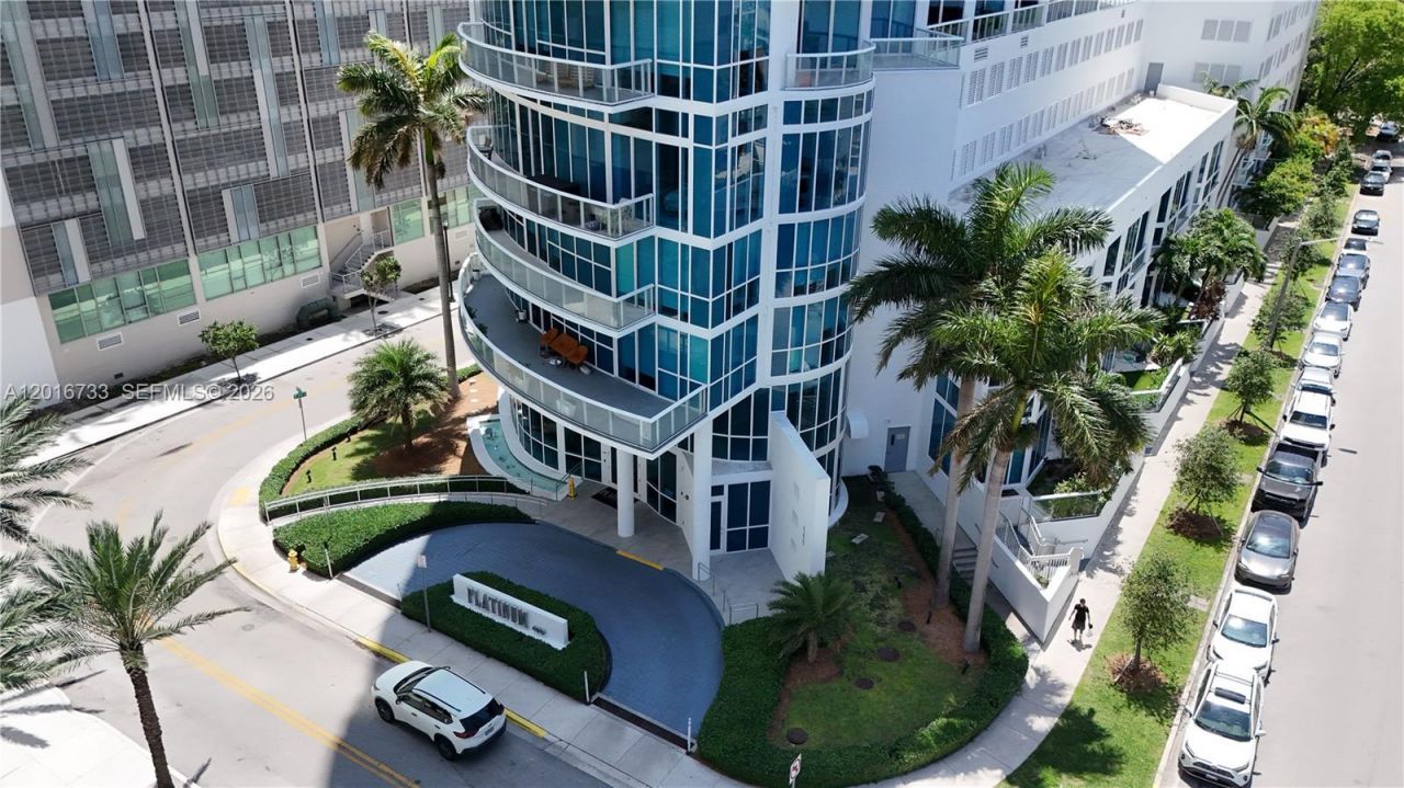 480 NE 30th St , Unit 1102, Miami, FL 33137 Photo