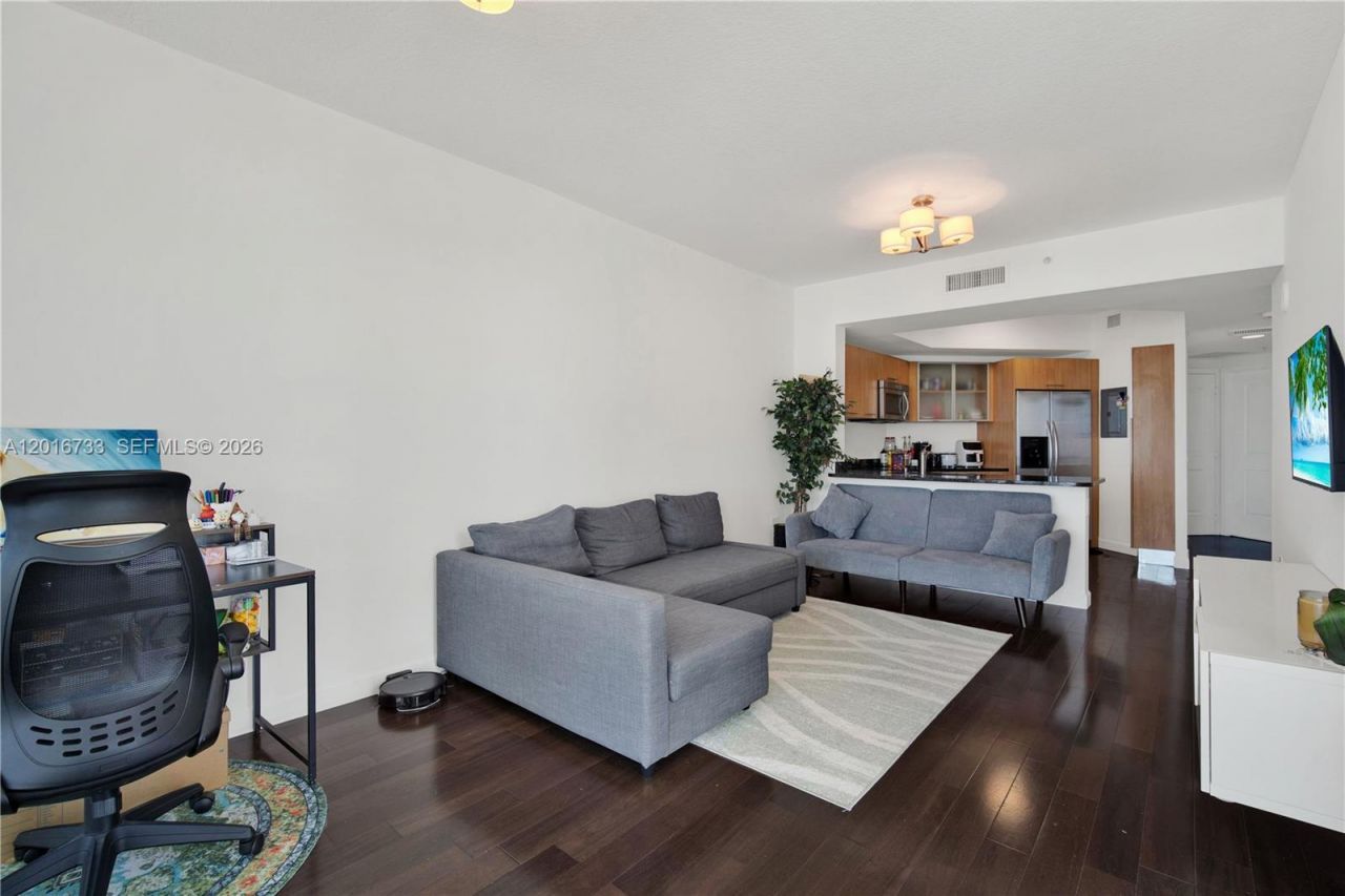 480 NE 30th St , Unit 1102, Miami, FL 33137 Photo