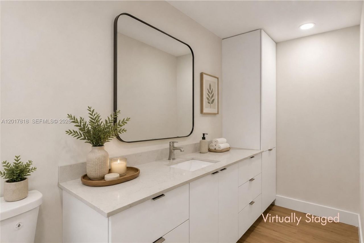 90 Edgewater Dr , Unit 525, Coral Gables, FL 33133 Photo