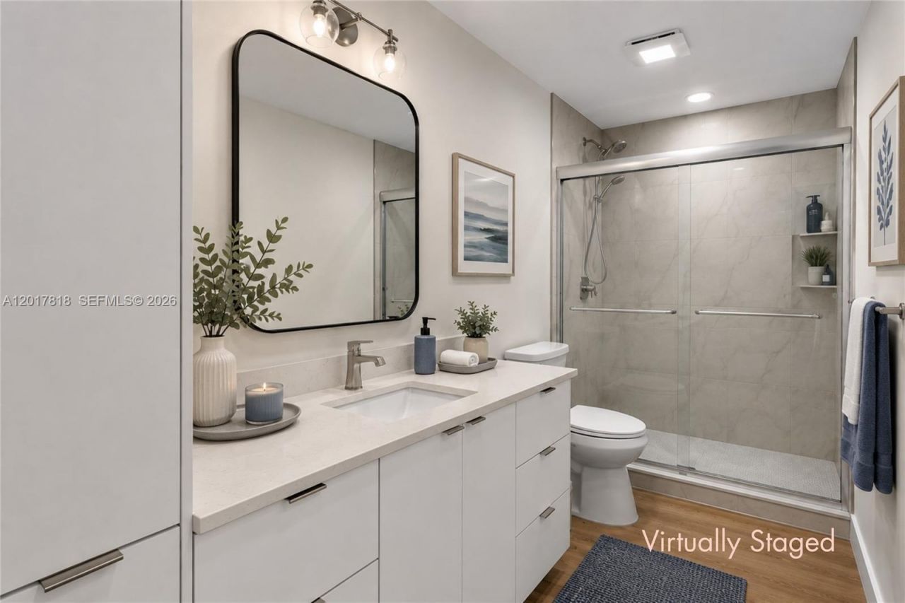 90 Edgewater Dr , Unit 525, Coral Gables, FL 33133 Photo