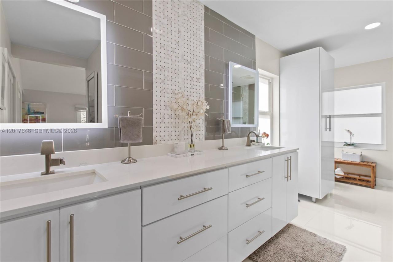 3700 SW 149th Ter , Miramar, FL 33027 Photo