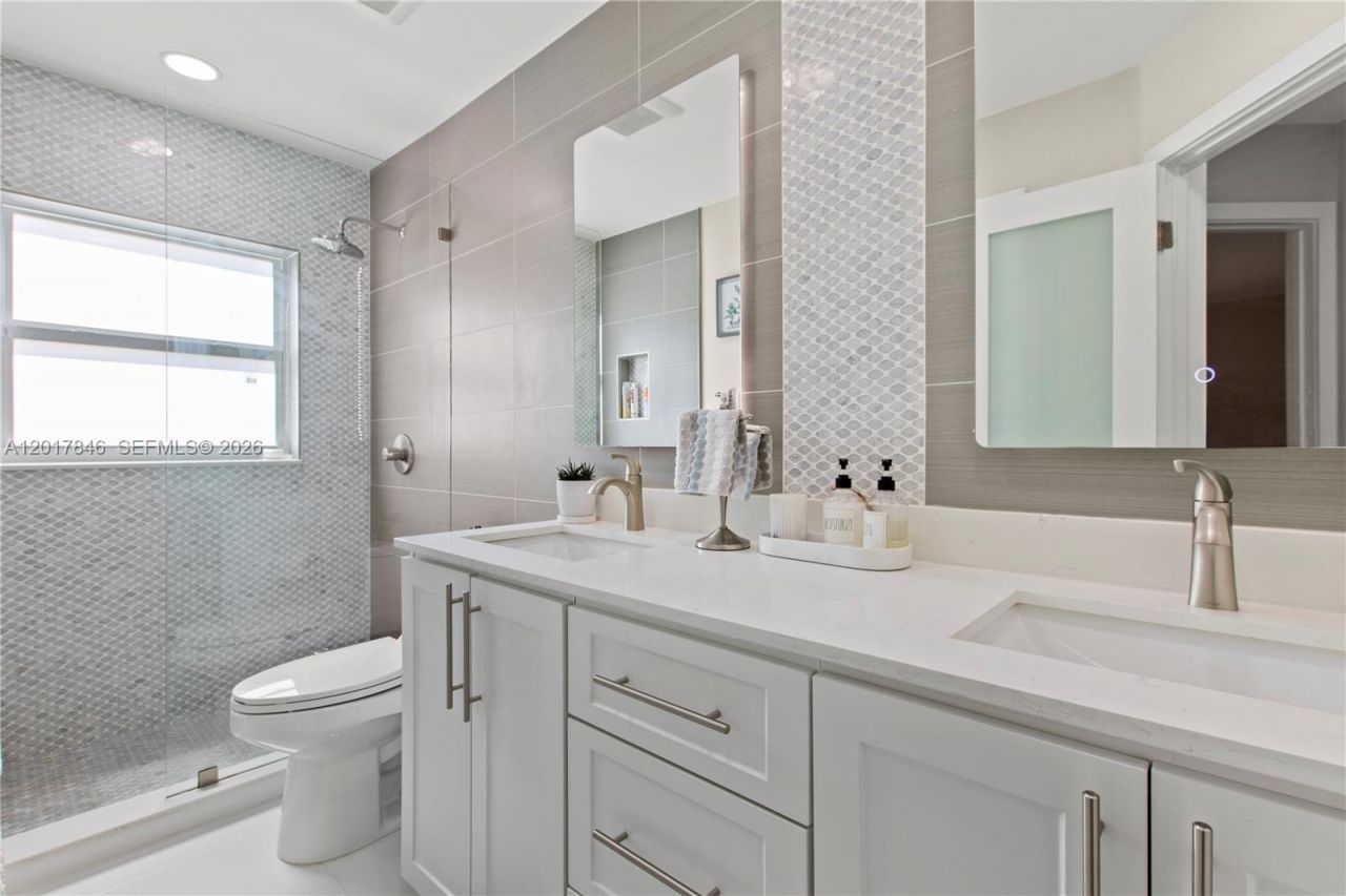 3700 SW 149th Ter , Miramar, FL 33027 Photo