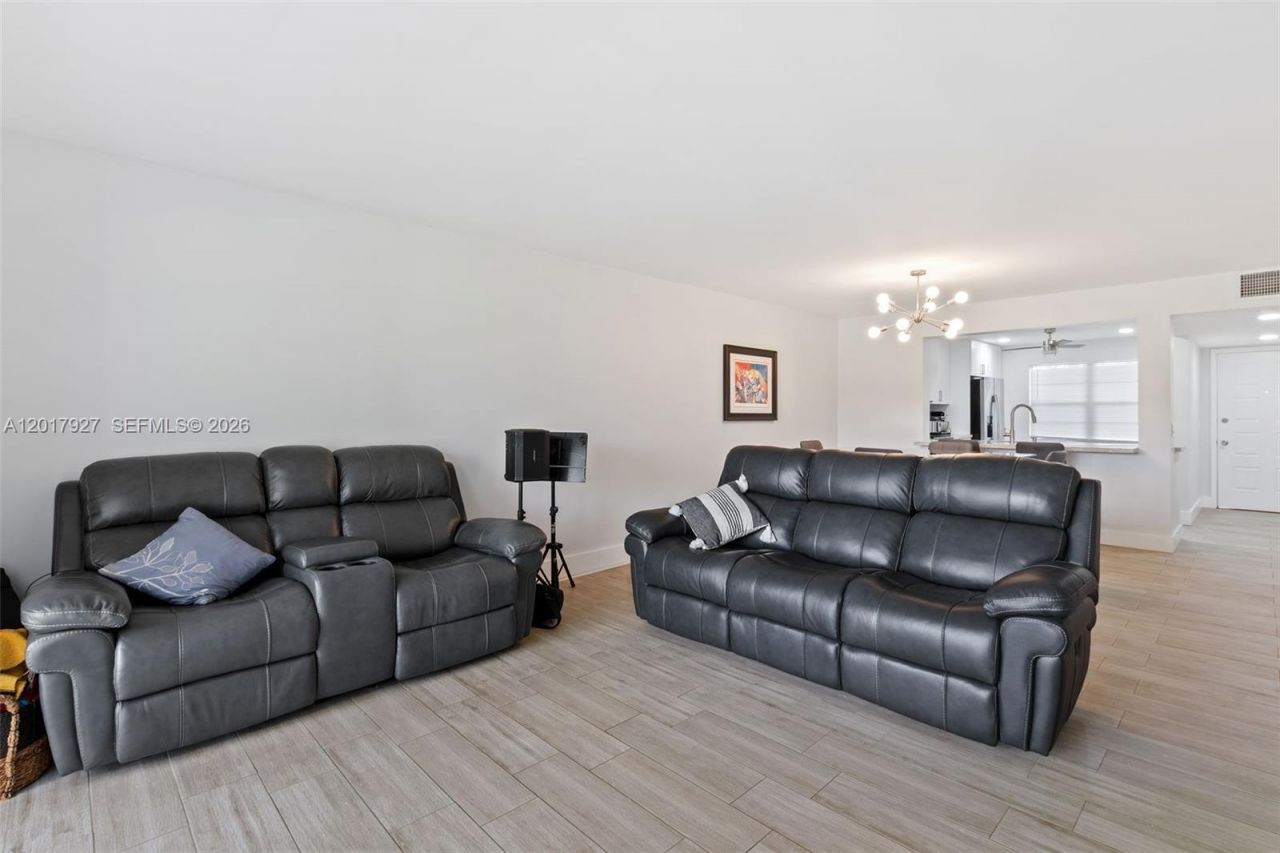 1151 SW 128th Ter , Unit 204D, Pembroke Pines, FL 33027 Photo
