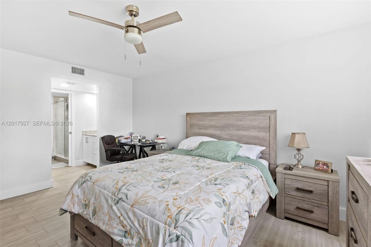 1151 SW 128th Ter , Unit 204D, Pembroke Pines, FL 33027 Photo