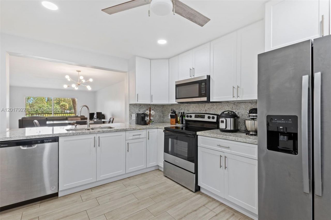 1151 SW 128th Ter , Unit 204D, Pembroke Pines, FL 33027 Photo