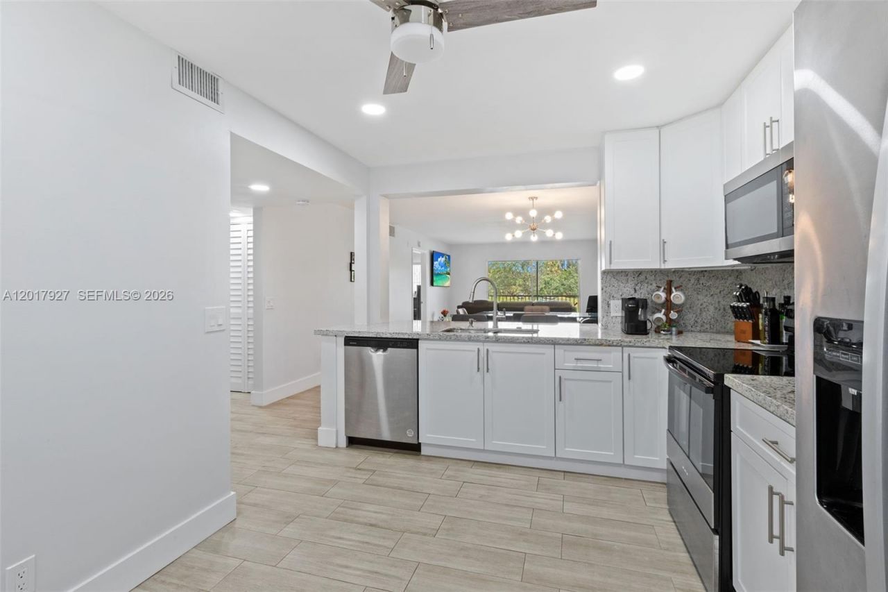 1151 SW 128th Ter , Unit 204D, Pembroke Pines, FL 33027 Photo