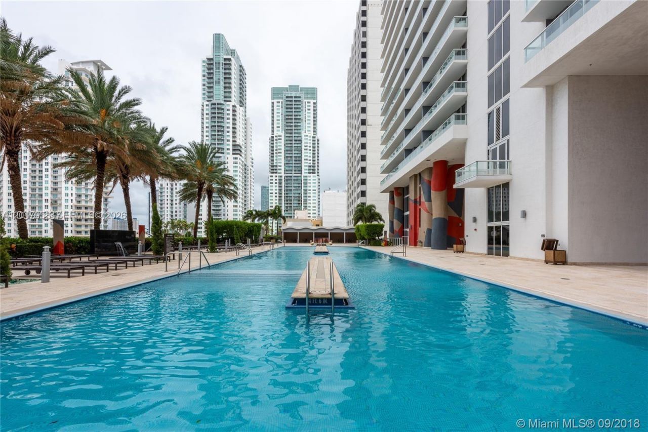 50 Biscayne Blvd, Unit 1801, Miami, FL 33132 Photo