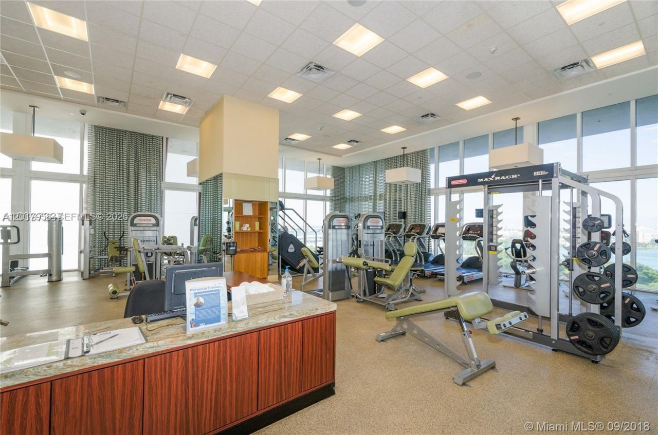 50 Biscayne Blvd, Unit 1801, Miami, FL 33132 Photo