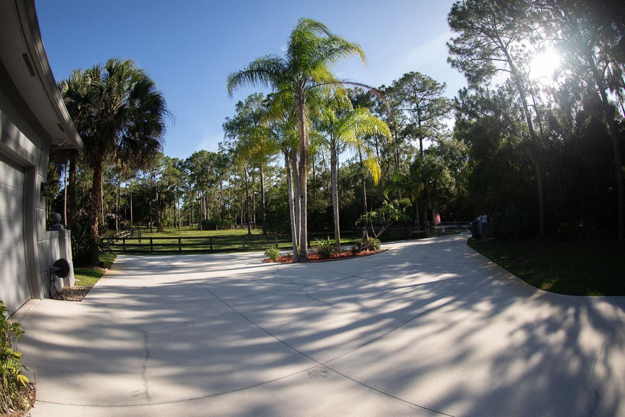 15786 Mellen Lane, Jupiter Farms, FL 33478 Photo