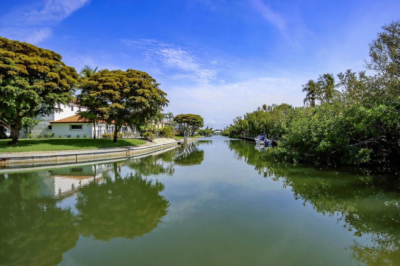 805 East Gulf Dr, Unit C7, Sanibel, FL 33957 Photo