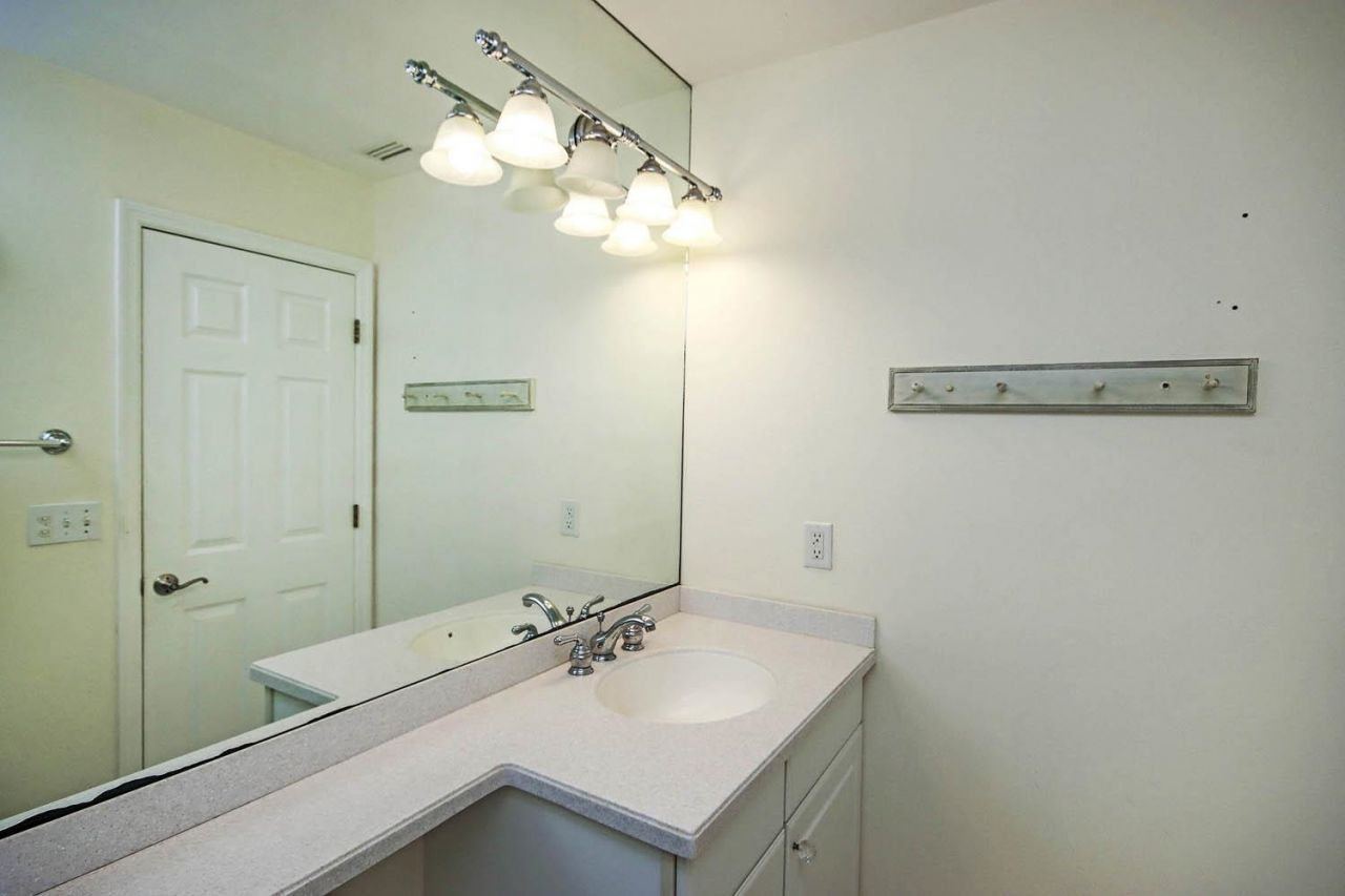 805 East Gulf Dr, Unit C7, Sanibel, FL 33957 Photo