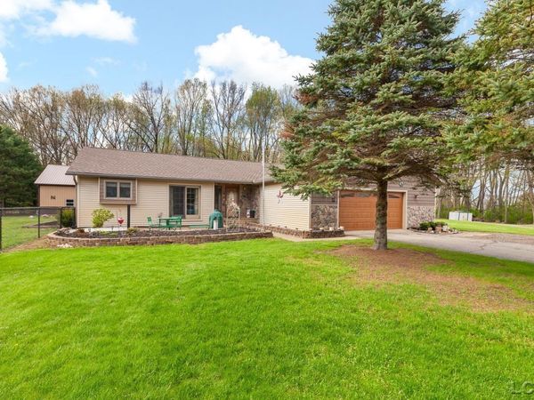 7400 Dalt , Jackson, MI 49201