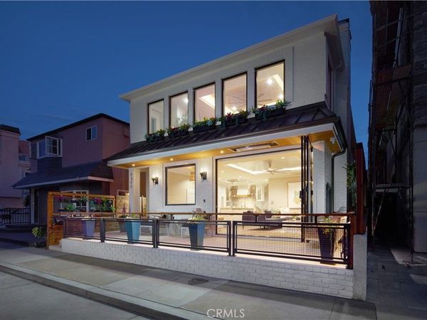 1311 W Bay Avenue, Newport Beach, CA 92661