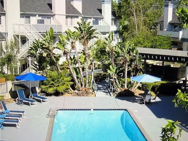 1033 Southwood, San Luis Obispo, CA 93401